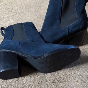 Navy blue design lab boots
